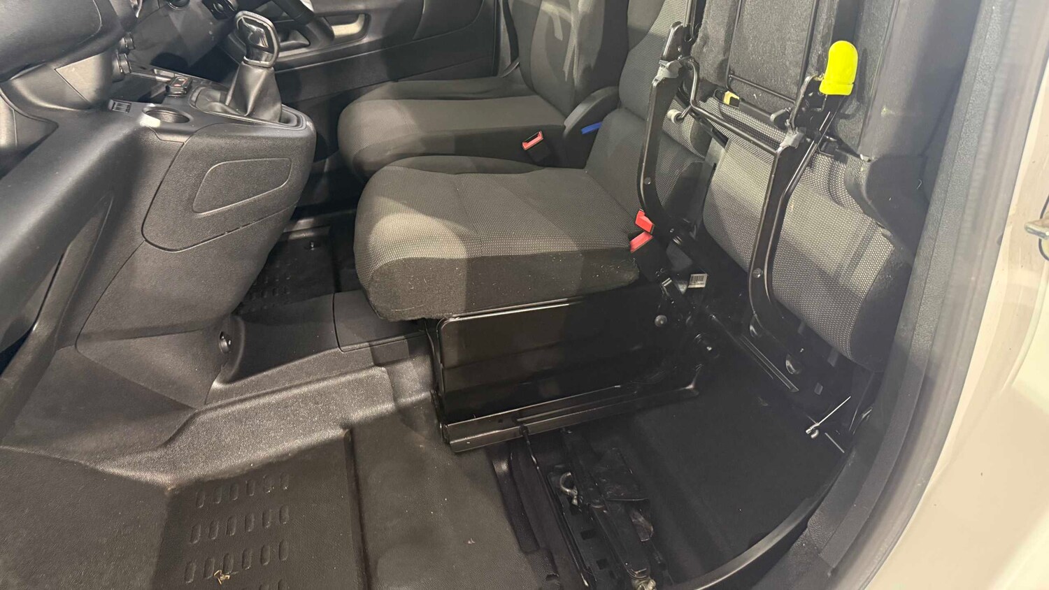 Used Peugeot Partner 2021 for sale - 76329312: Photo 34