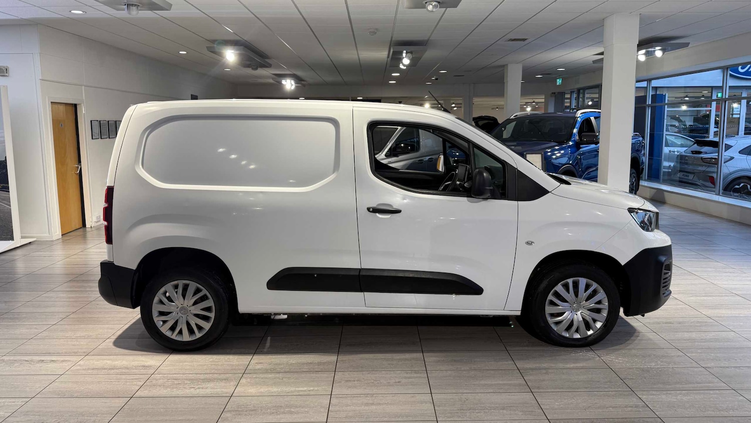 Used Peugeot Partner 2021 for sale - 76329312: Photo 7