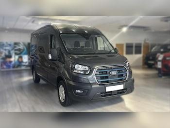 Used Ford E-Transit 2025 for sale - 76401417: Photo