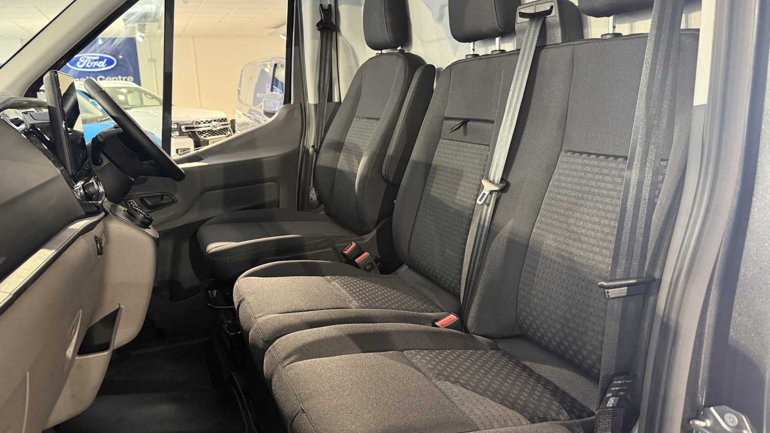 Used Ford E-Transit for sale - 76401417: Photo 35