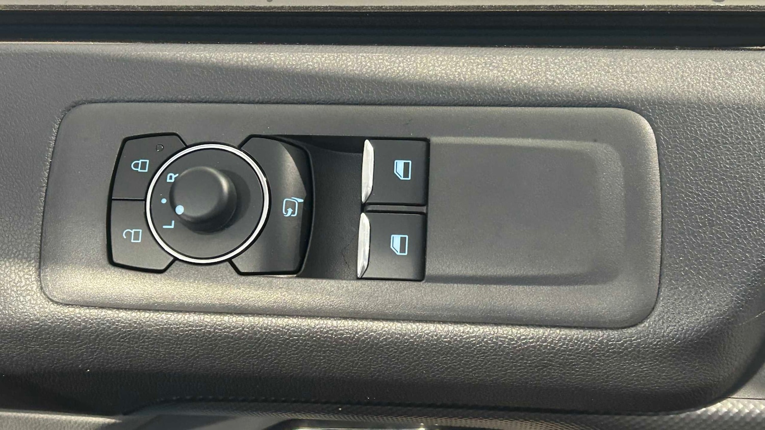 Used Ford E-Transit Custom for sale - 77158512: Photo 19