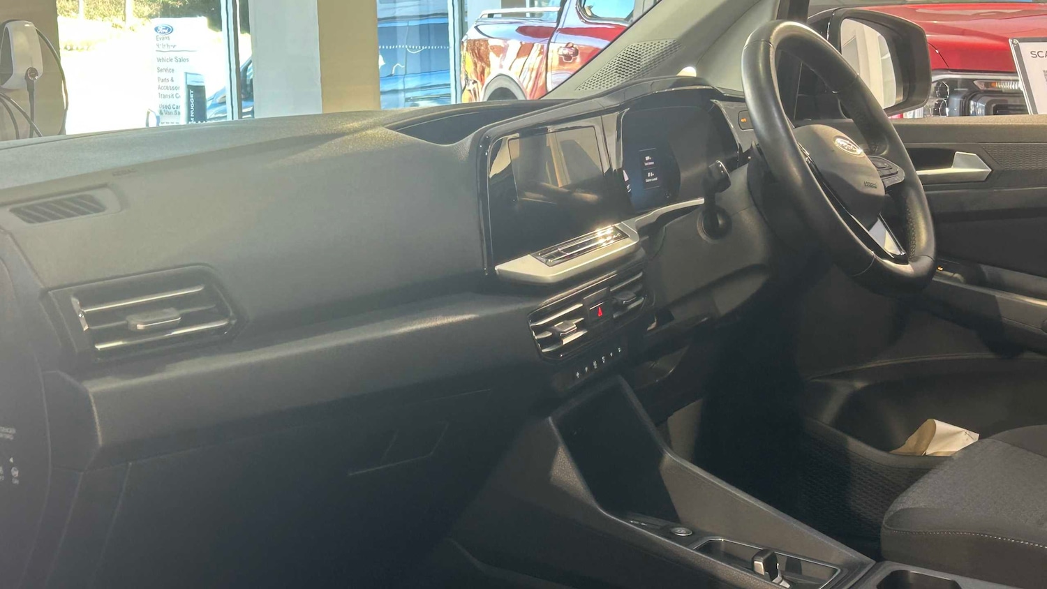 Used Ford Tourneo Connect 2025 for sale - 77389833: Photo 33