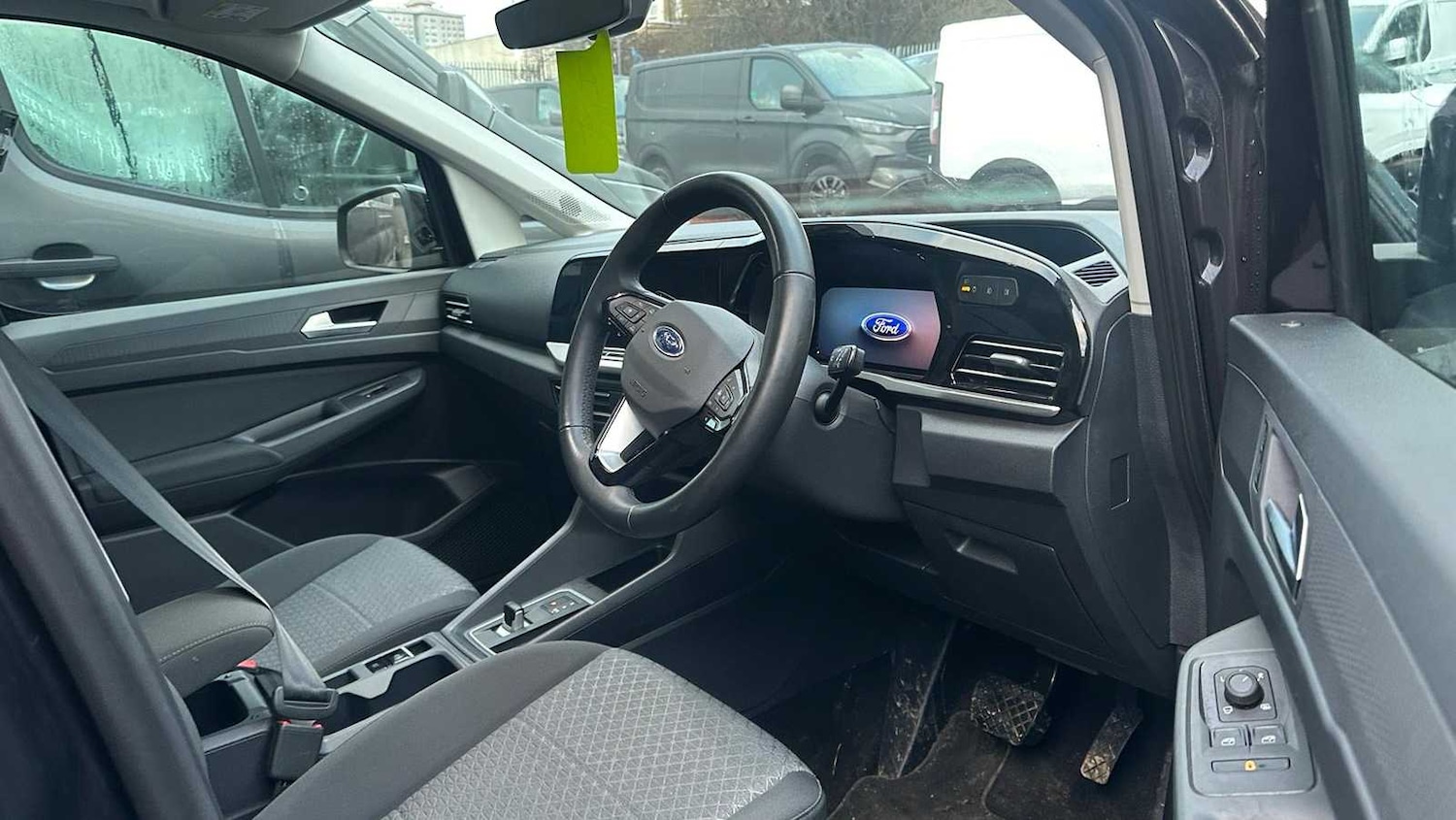 Used Ford Tourneo Connect 2025 for sale - 77389833: Photo 4