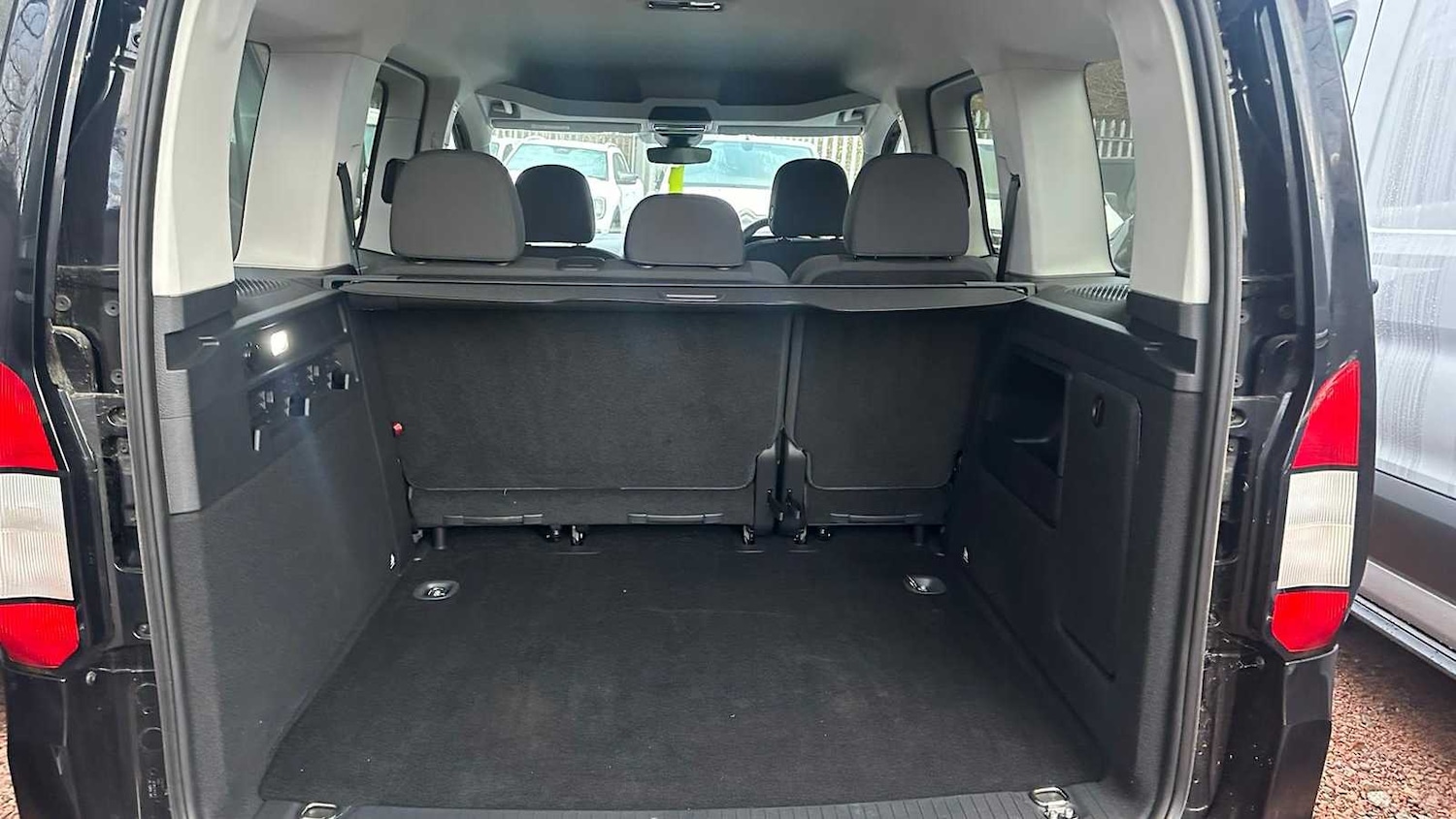 Used Ford Tourneo Connect 2025 for sale - 77389833: Photo 8