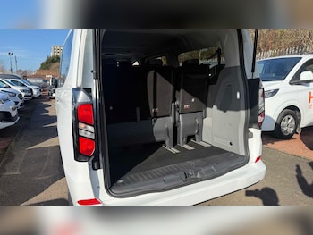 Used Ford Tourneo Custom 2024 for sale - 77756535: Photo