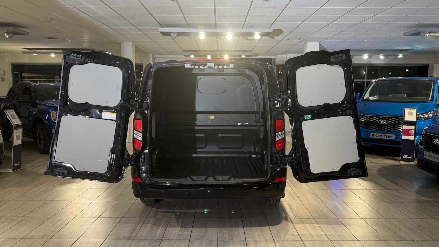 Used Ford Transit Custom 2024 for sale - 76587623: Photo 11