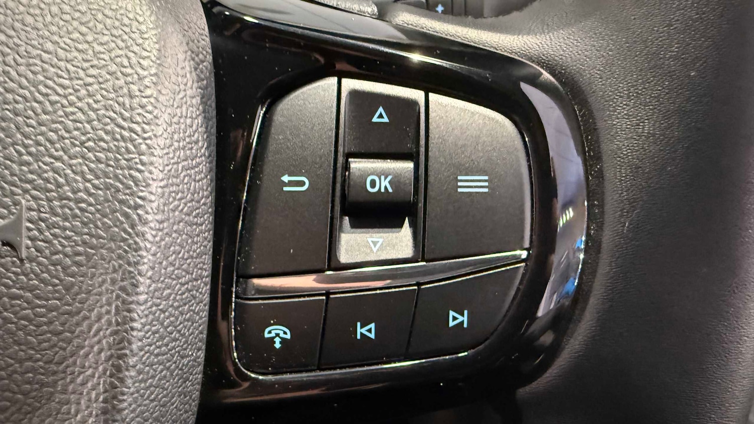 Used Ford Transit Custom 2024 for sale - 76587623: Photo 32