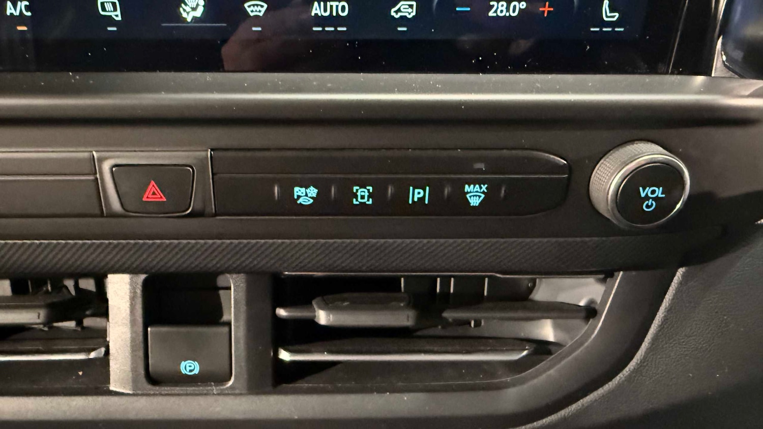 Used Ford Transit Custom 2024 for sale - 76587623: Photo 34