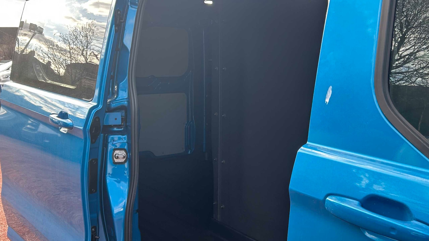 Used Ford Transit Custom 2024 for sale - 78161248: Photo 7