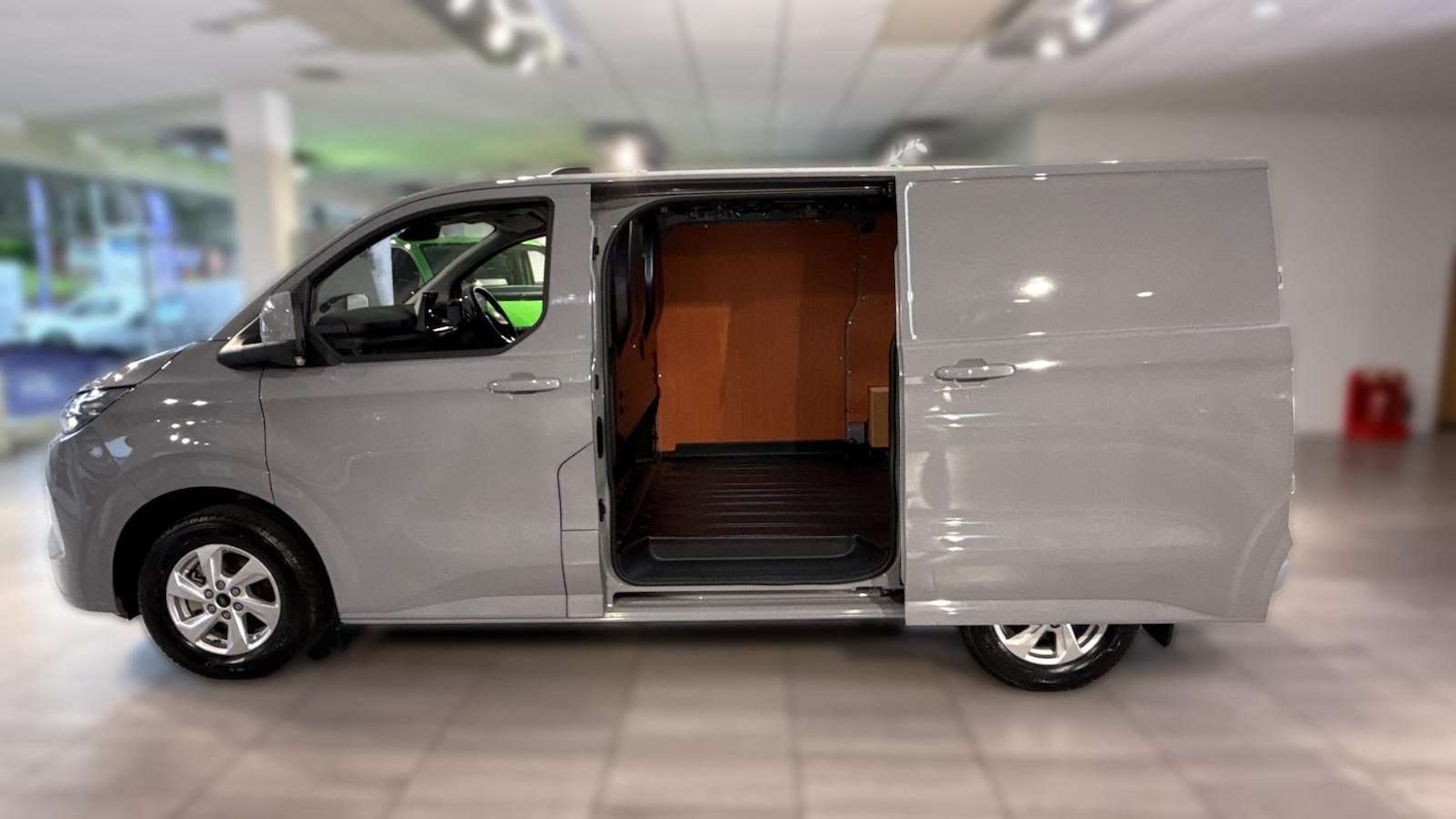 Used Ford E-Transit Custom for sale - 77147259: Photo 5