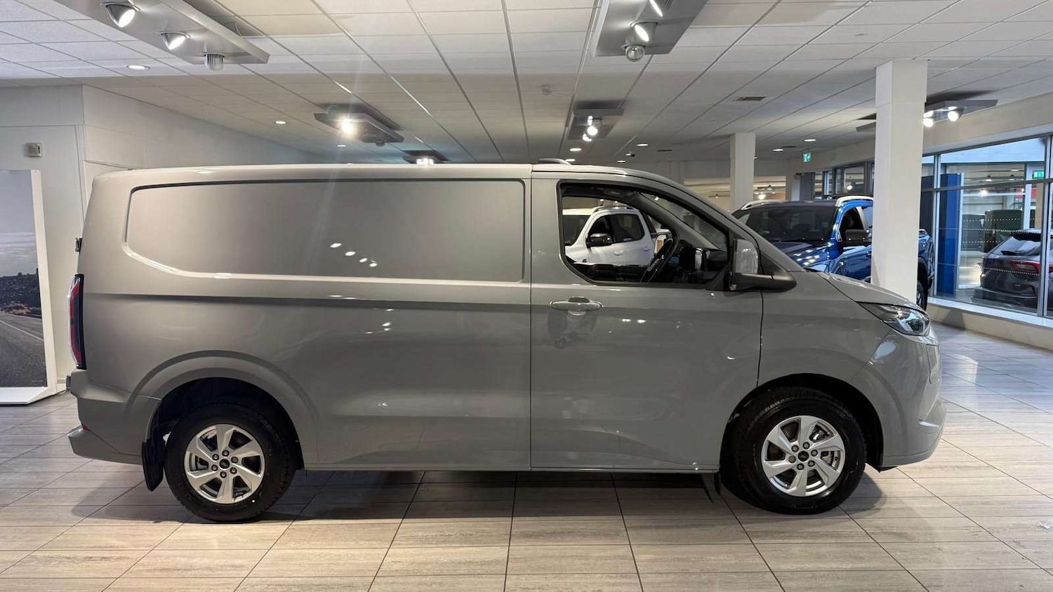 Used Ford E-Transit Custom for sale - 77147259: Photo 6