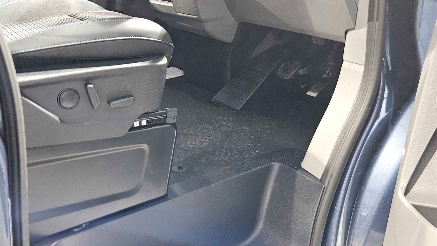 Used Ford E-Transit Custom for sale - 77628161: Photo 32