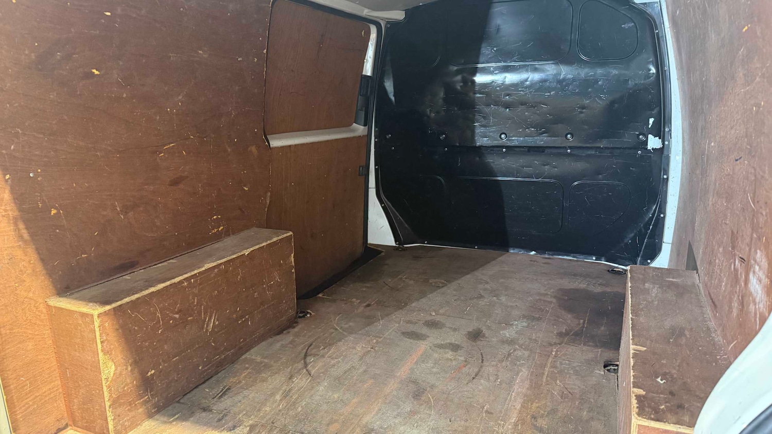 Used Volkswagen Transporter for sale - 78052268: Photo 13