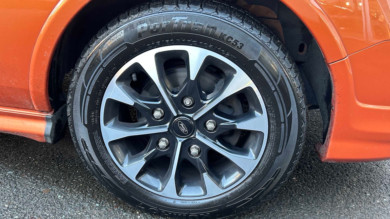 Used Ford Transit Custom 2019 for sale - 76955223: Photo 4