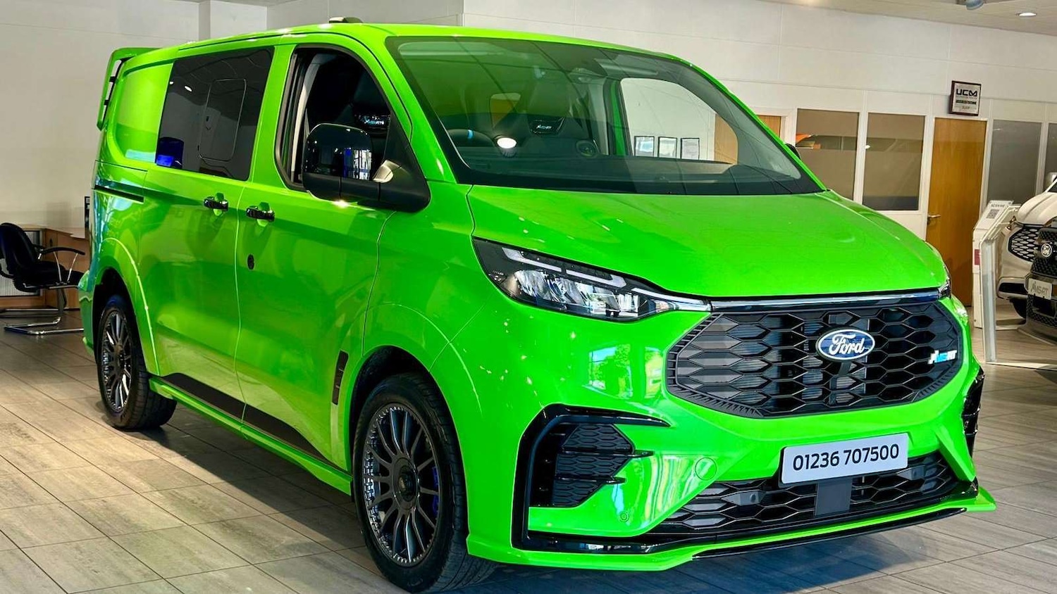 Used Ford Transit Custom for sale - 76636596: Photo 1