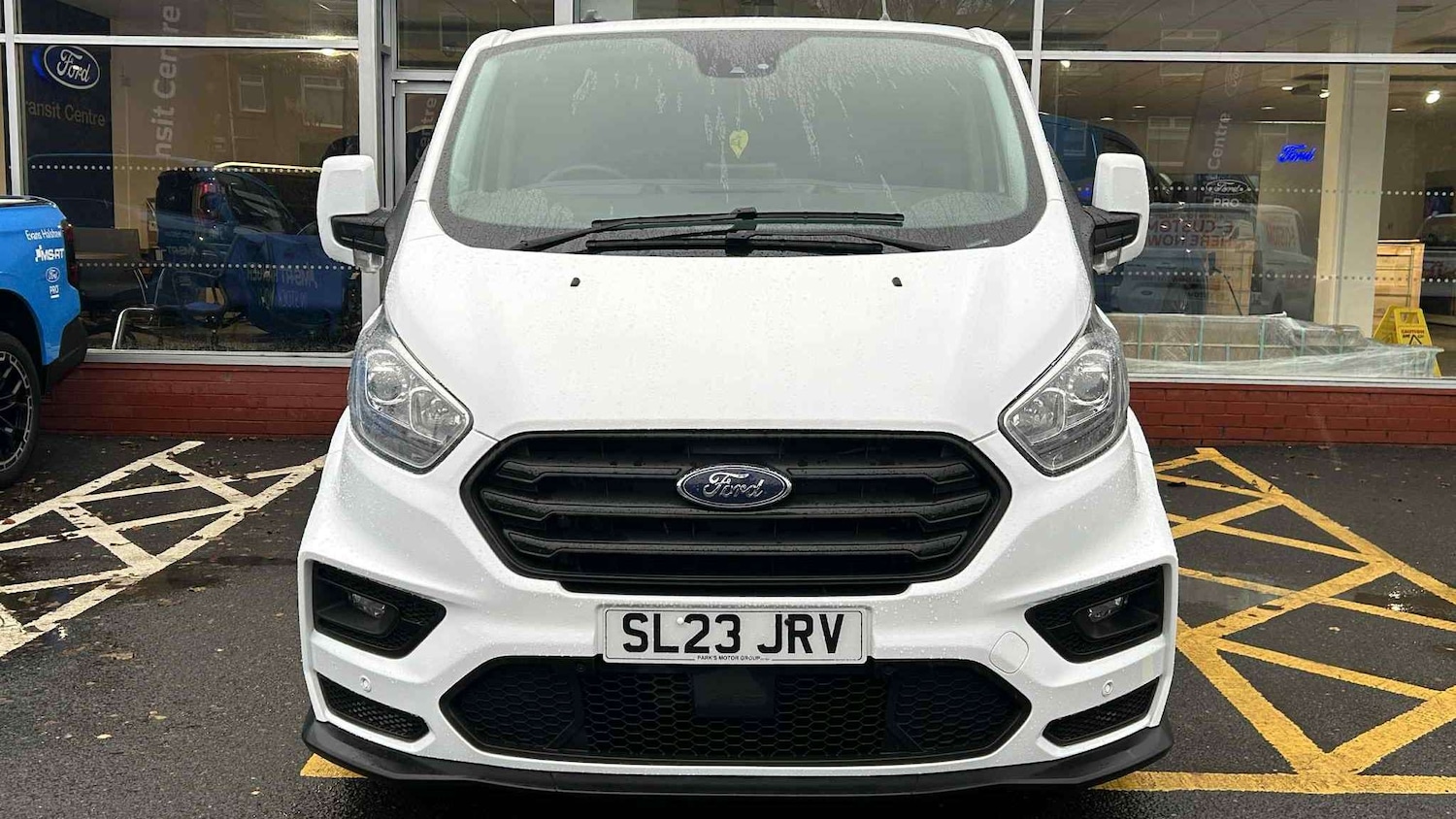 Used Ford Transit Custom 2023 for sale - 76576026: Photo 2