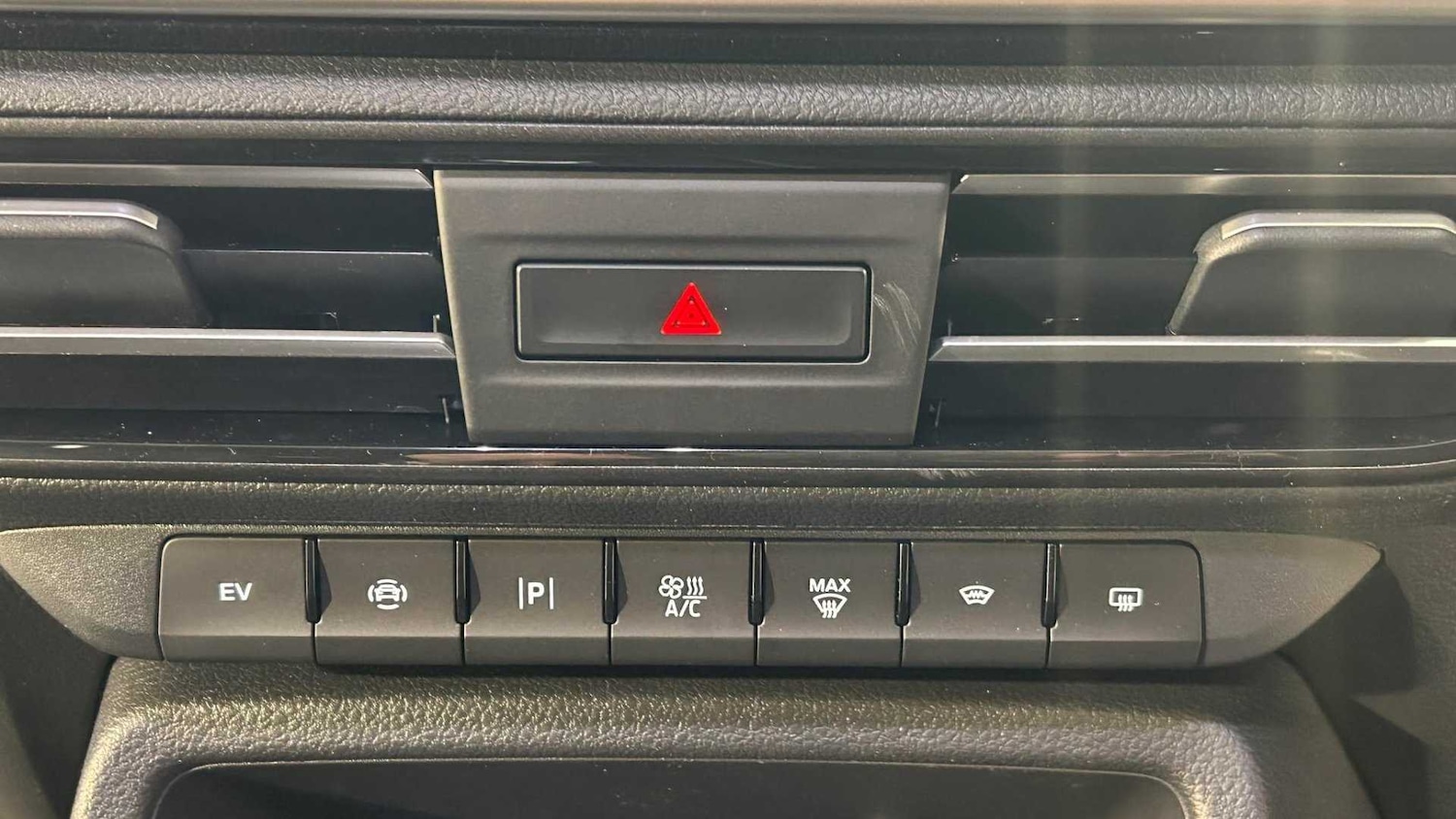 Used Ford Transit Connect 2025 for sale - 76063285: Photo 32