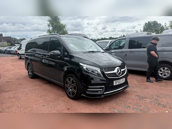 Used Mercedes-Benz V-Class 2020 for sale - 78961160: Photo