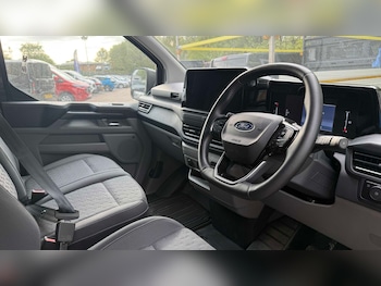 Used Ford Transit Custom 2024 for sale - 78465056: Photo