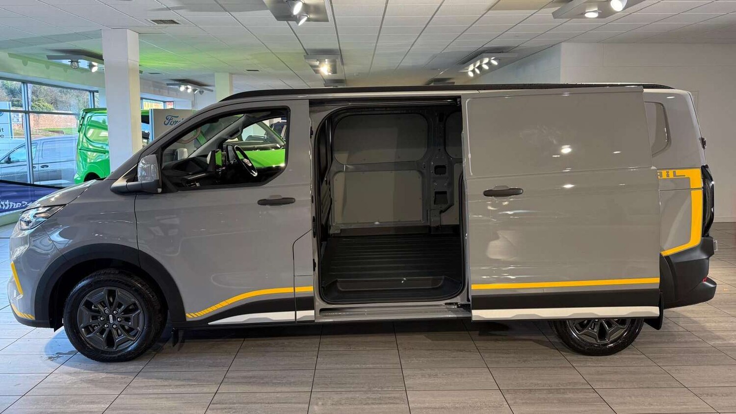 Used Ford Transit Custom for sale - 77233079: Photo 6