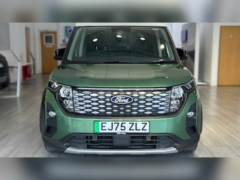 Used Ford Tourneo Courier 2025 for sale - 79428796: Photo