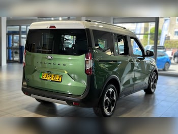 Used Ford Tourneo Courier 2025 for sale - 79428796: Photo