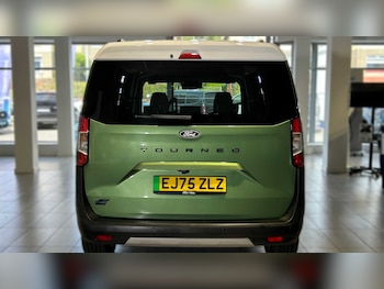Used Ford Tourneo Courier 2025 for sale - 79428796: Photo