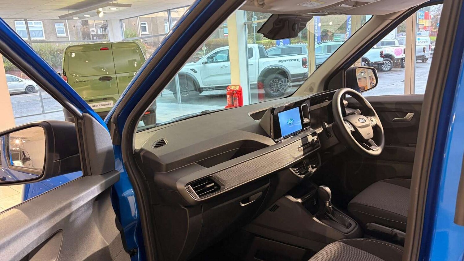 Used Ford Transit Courier for sale - 77443357: Photo 17