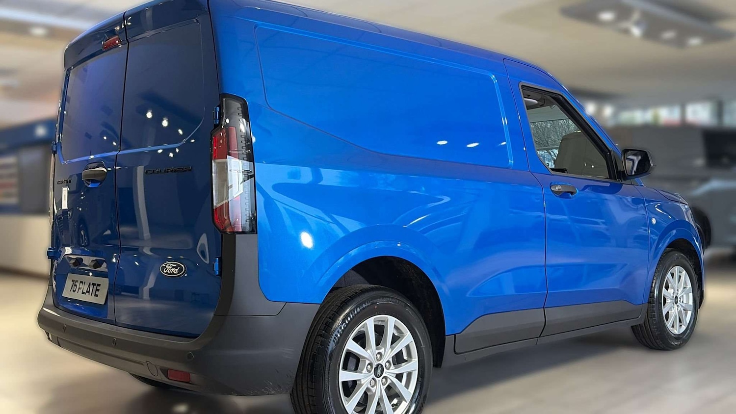 Used Ford Transit Courier for sale - 78149172: Photo 3