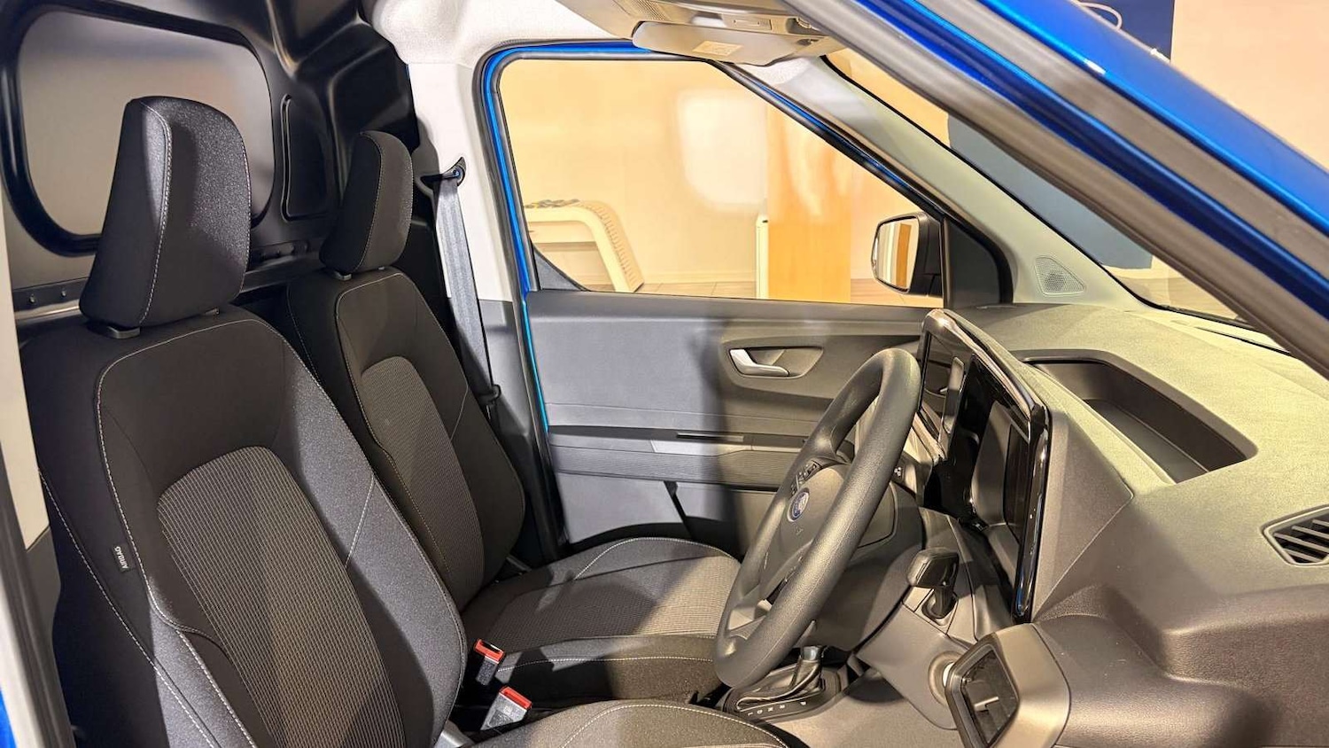 Used Ford Transit Courier for sale - 78149172: Photo 30