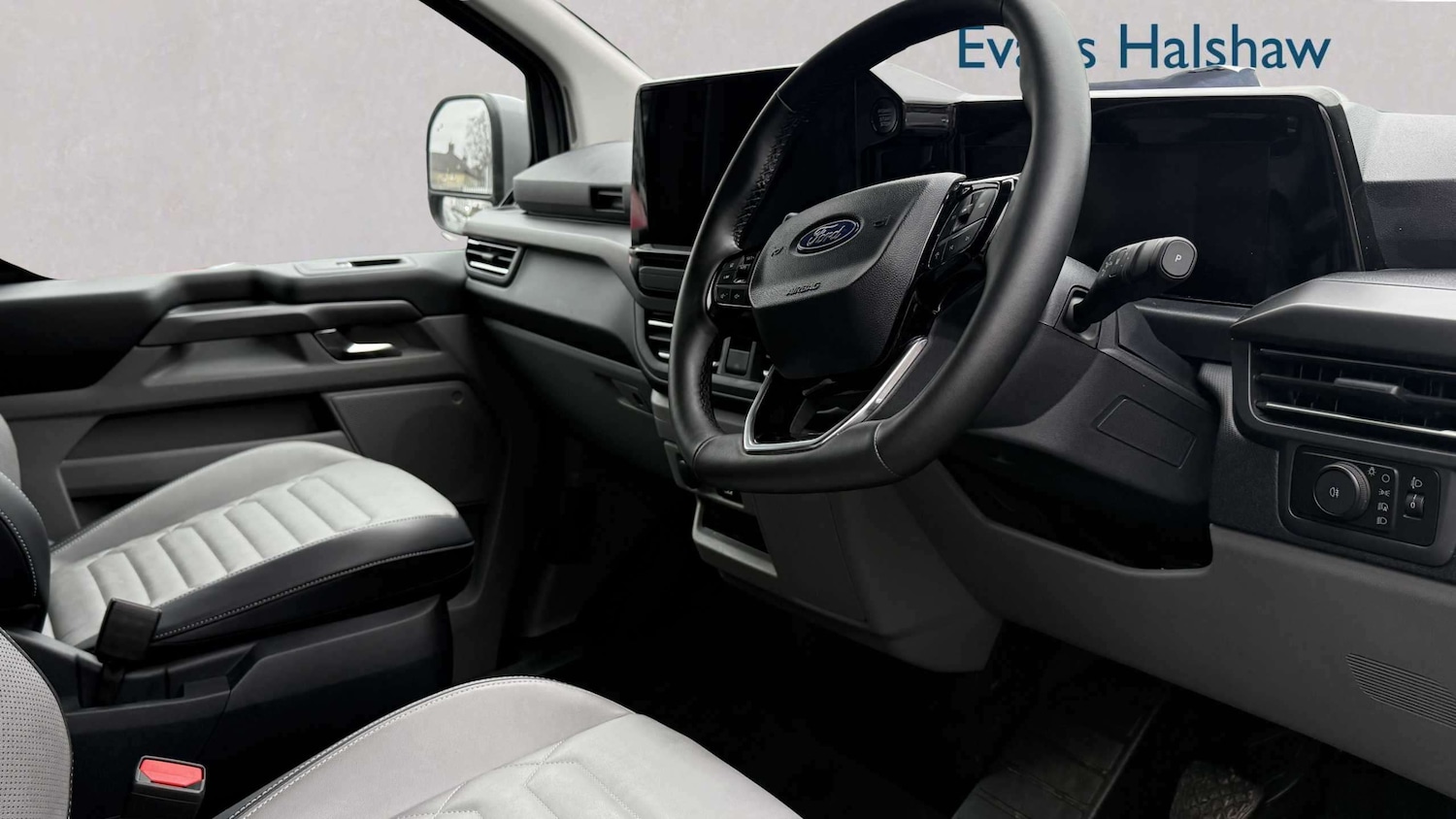 Used Ford Tourneo Custom 2024 for sale - 77810876: Photo 6