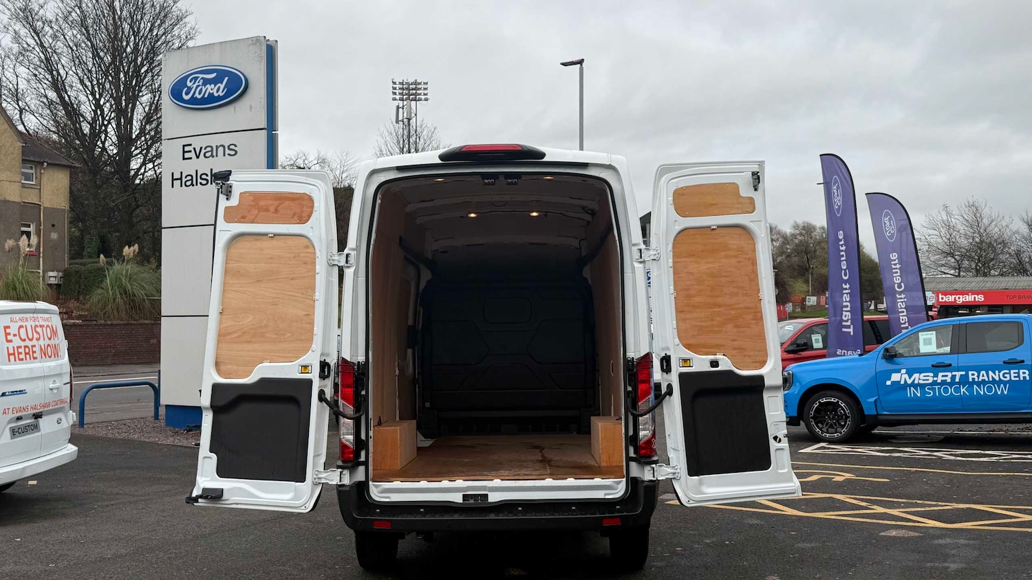 Used Ford Transit 2025 for sale - 76329216: Photo 16