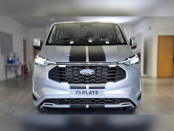 Used Ford Tourneo Custom 2025 for sale - 77628312: Photo