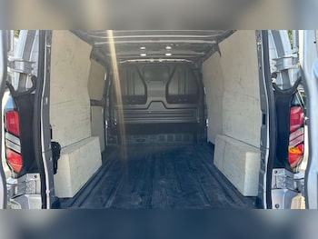 Used Ford Transit Custom 2024 for sale - 79306516: Photo