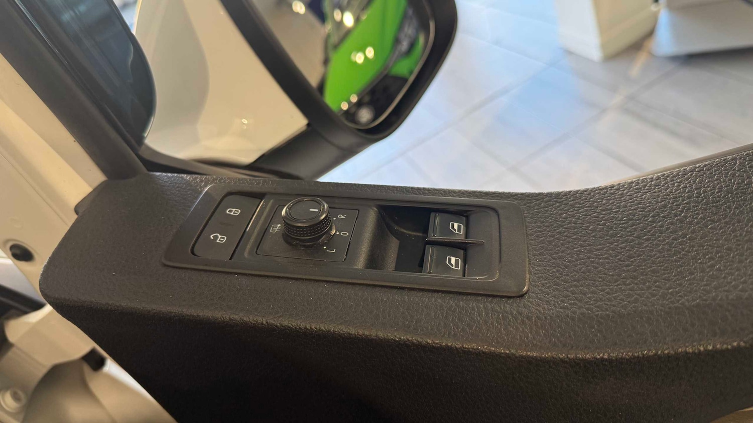 Used Volkswagen Transporter 2019 for sale - 76902354: Photo 18