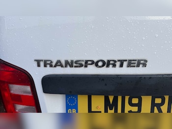 Used Volkswagen Transporter 2019 for sale - 76902354: Photo