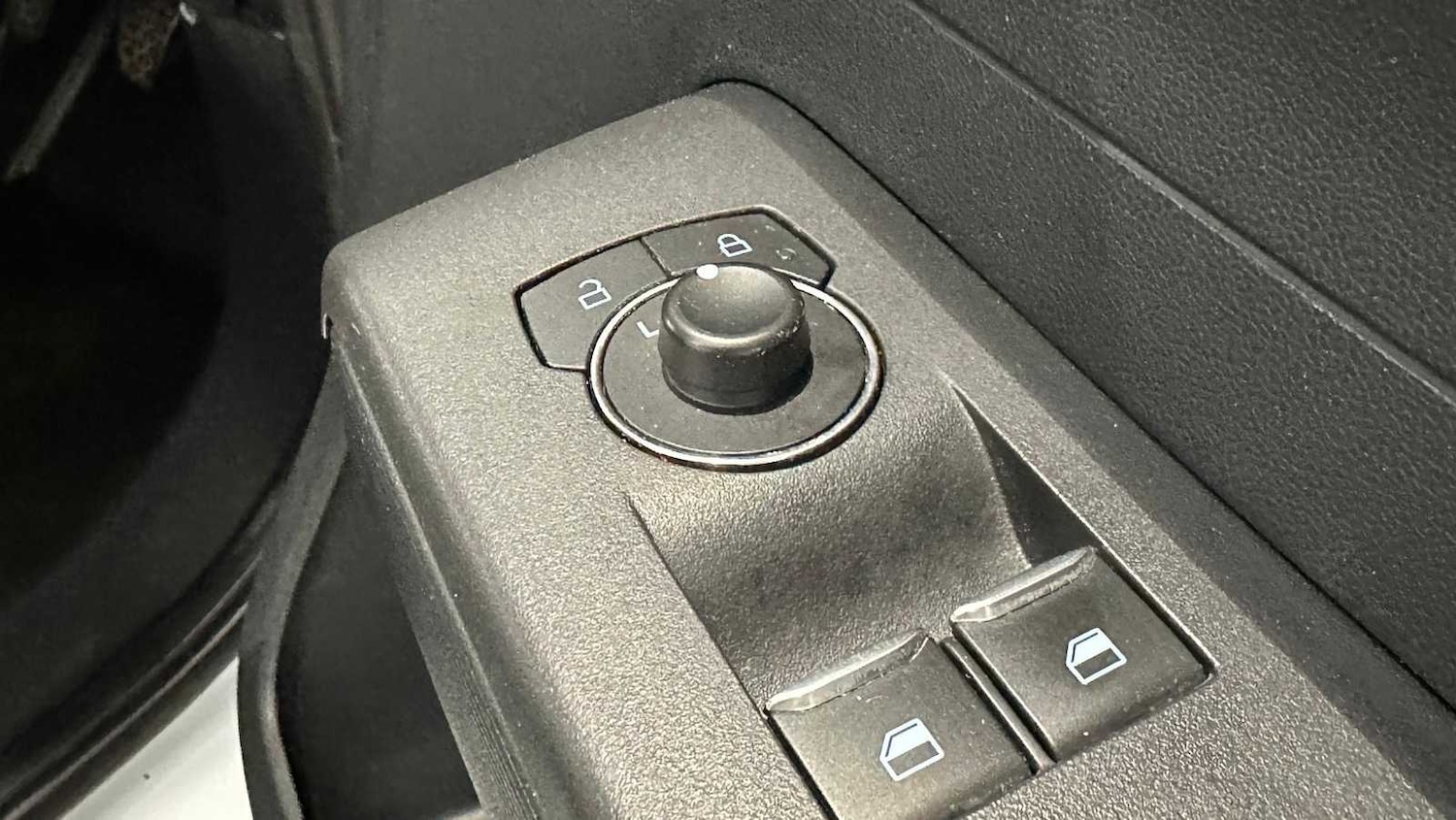 Used Ford Transit Courier 2024 for sale - 76125810: Photo 3