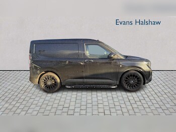 Used Ford Transit Courier 2024 for sale - 77308280: Photo