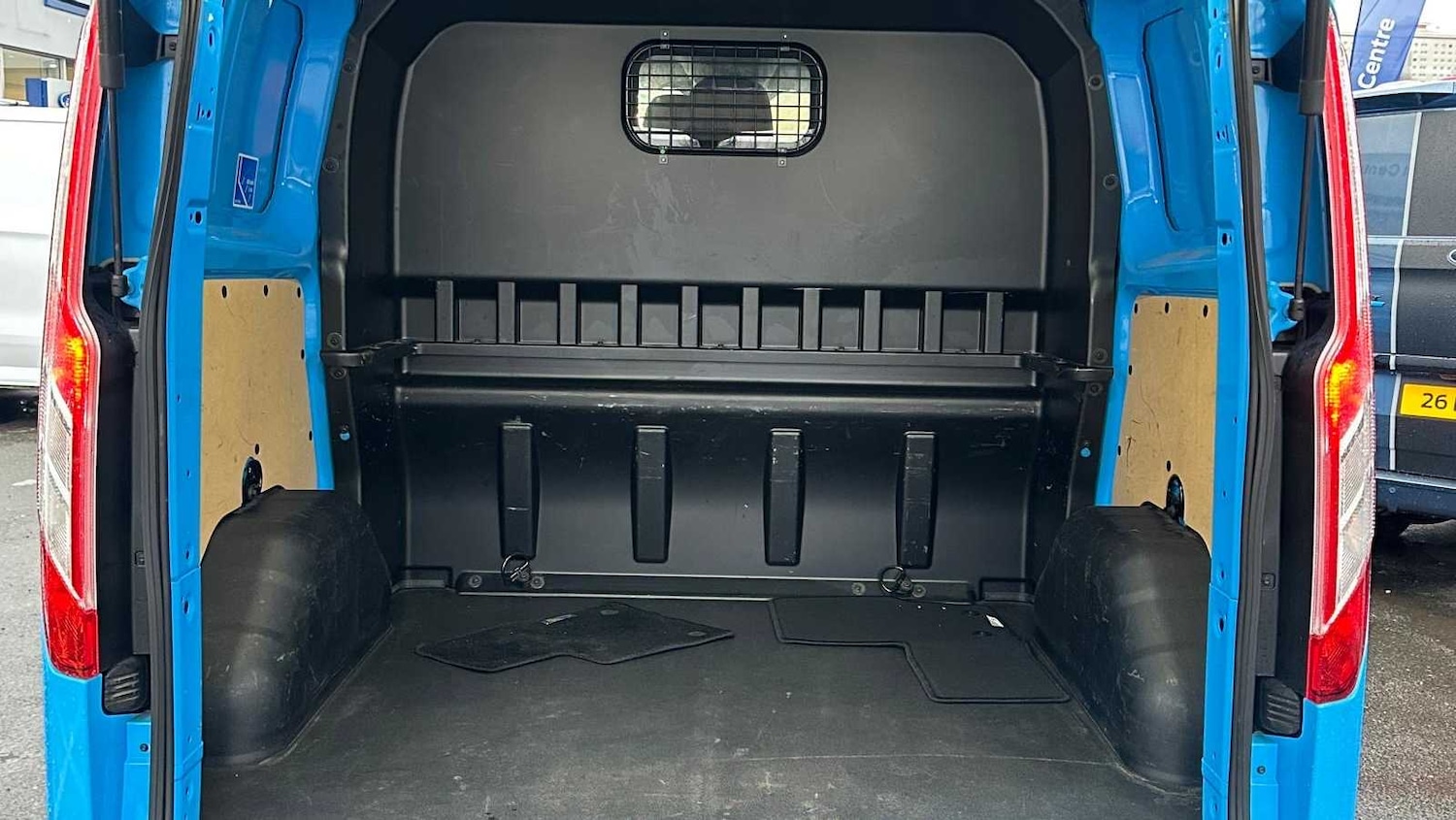 Used Ford Transit Custom 2023 for sale - 77943522: Photo 10