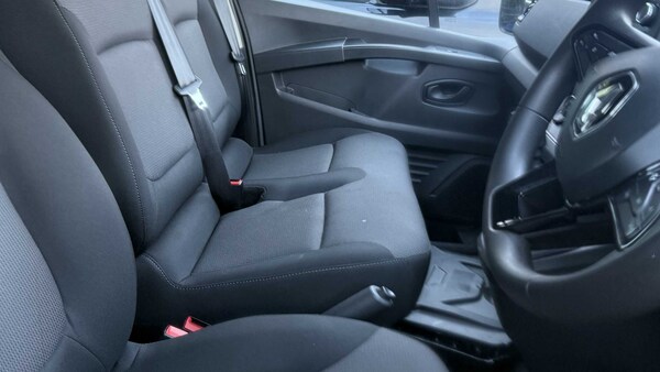 Used Renault Trafic 2022 for sale - 76125695: Photo 4