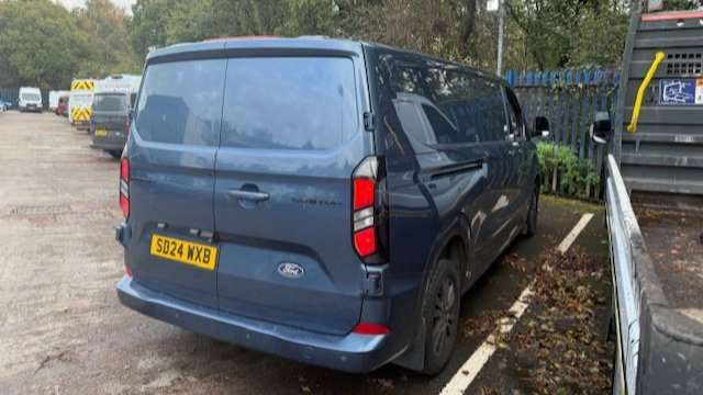 Used Ford Transit Custom 2024 for sale - 76339640: Photo 2