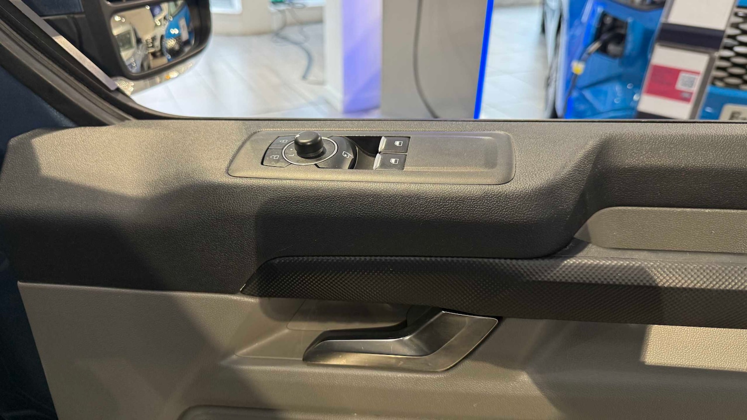 Used Ford Transit Custom 2024 for sale - 76339640: Photo 32