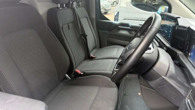 Used Ford Transit Custom 2024 for sale - 76339640: Photo 5