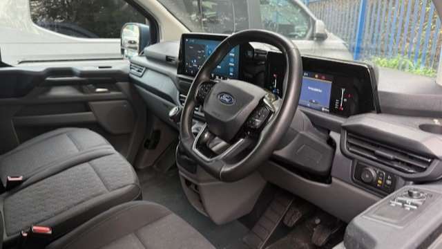 Used Ford Transit Custom 2024 for sale - 76339640: Photo 6