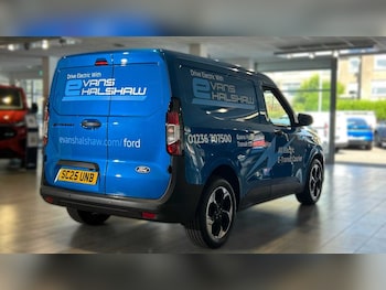 Used Ford Transit Courier 2025 for sale - 76272246: Photo 4