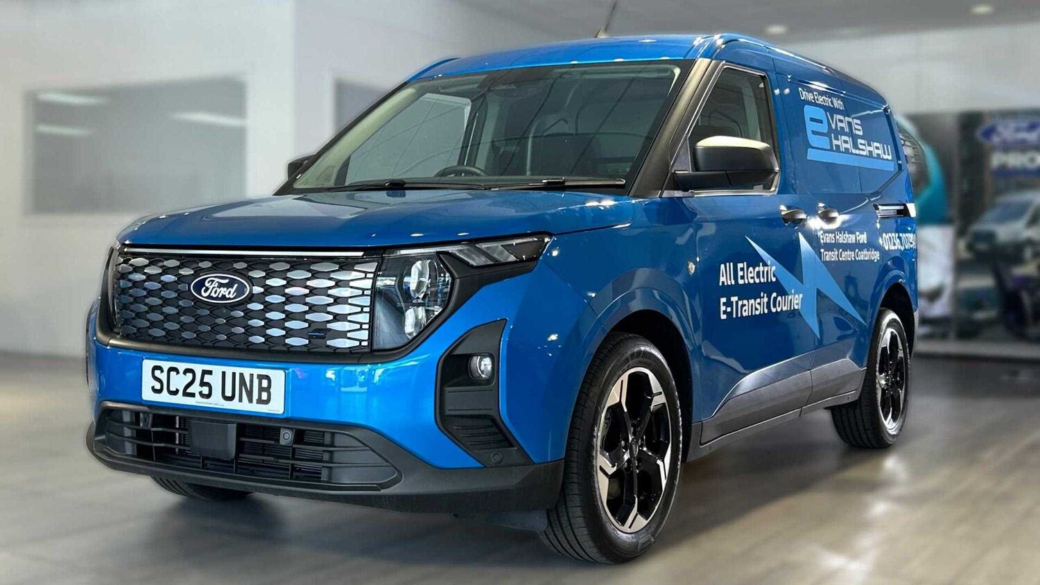 Used Ford E-Transit Courier 2025 for sale - 76272246: Photo 7