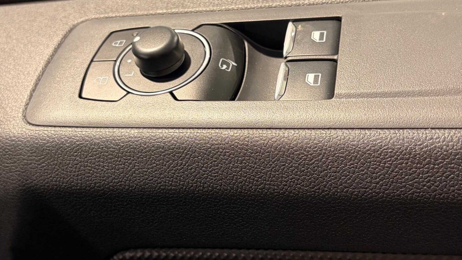 Used Ford Transit Custom for sale - 77348079: Photo 18