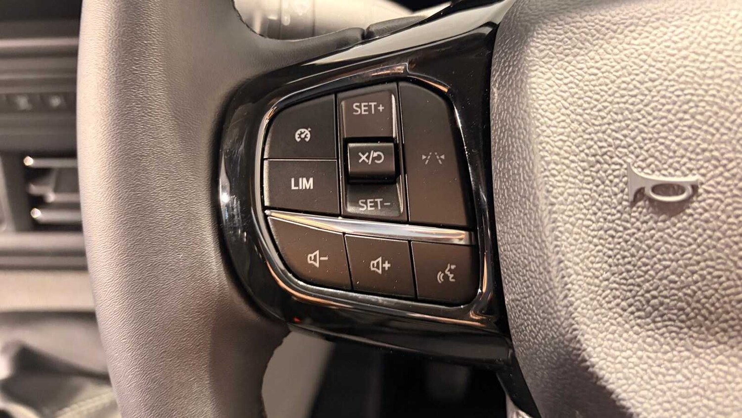 Used Ford Transit Custom for sale - 77348079: Photo 20