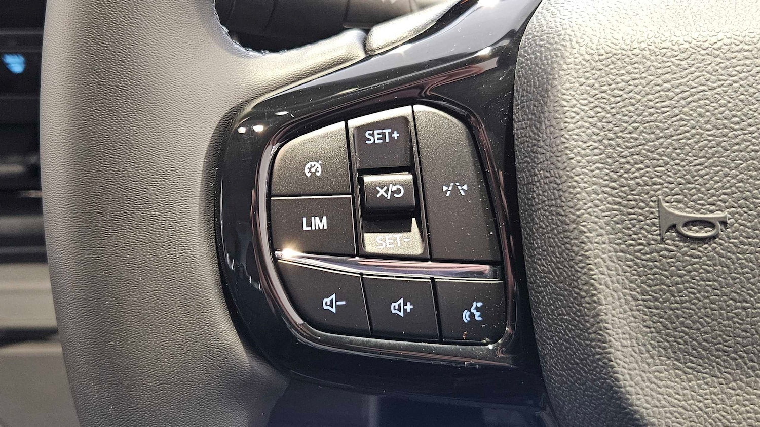 Used Ford Tourneo Custom for sale - 78149102: Photo 25