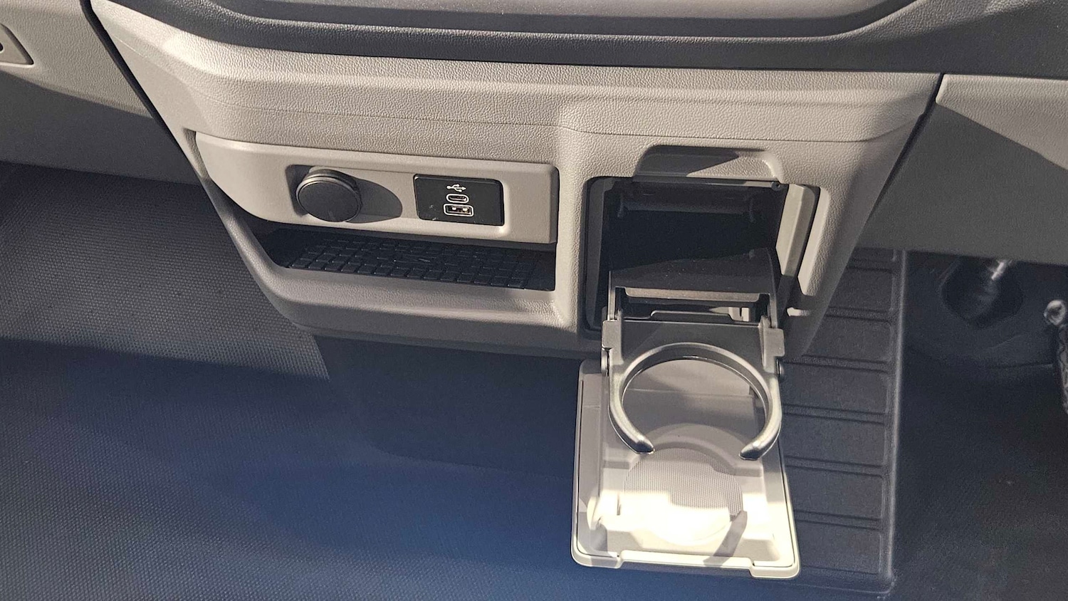 Used Ford Tourneo Custom for sale - 78149102: Photo 31